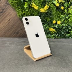   Apple iPhone 11 64GB Használt - White - 1 év iON Store garanciával
