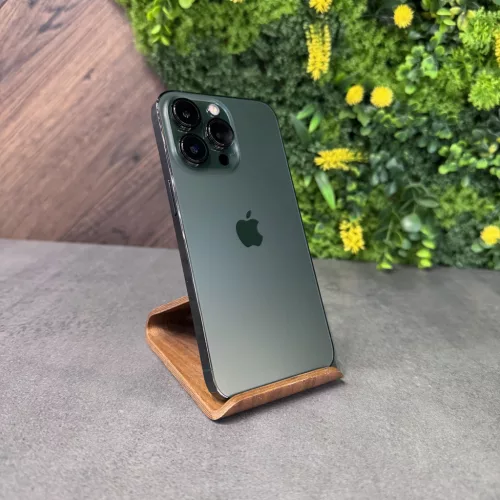 Apple iPhone 13 Pro 256GB Használt - Alpine Green - 1 év iON Store garanciával