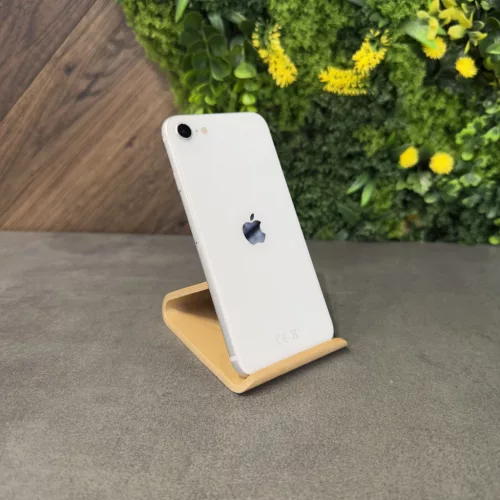 Apple iPhone SE 2022 64GB Újszerű - Starlight - Dobozzal, 1 év iON Store garanciával