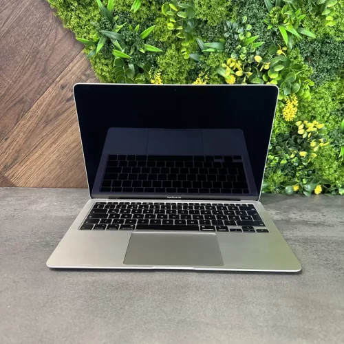 Apple MacBook Air 13" 2018 (120GB SSD/8GB LPDDR3/1.6GHz Intel Core i5/Intel UHD Graphics/macOS Sonoma/Magyar) Újszerű - Silver