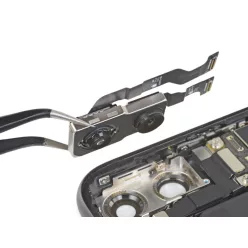iPhone 15 hátlapi kamera csere
