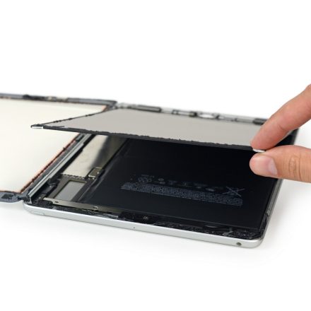 iPad 10.2" (7 gen.) LCD csere