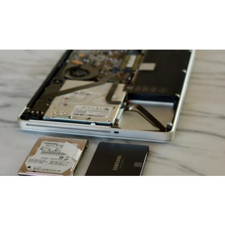 MacBook Pro (2009-2012) 240GB SSD beépítés HDD helyére