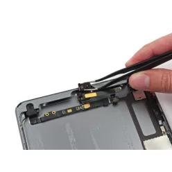 iPad mini 2 előlapi kamera csere