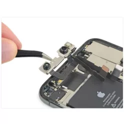 iPhone 11 Pro előlapi kamera csere